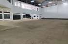 10,500 ft² Warehouse in Industrial Area - 3