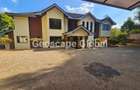 5 Bed House with En Suite in Runda - 1