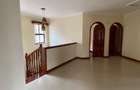 5 Bed Townhouse with En Suite at Lavington - 8