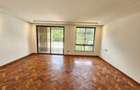 5 Bed Townhouse with En Suite in Lavington - 6