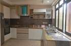 Furnished 3 Bed Apartment with En Suite in Riverside - 8