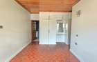 4 Bed House with En Suite in Lavington - 5