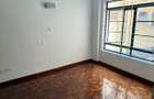 2 Bed Apartment with En Suite in Kilimani - 6