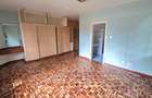 3 Bed Apartment with En Suite at Lavington - 10