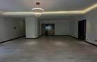 Serviced 3 Bed Apartment with En Suite at Riverside Drive - 12