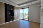 4 Bed Apartment with En Suite in Lavington - 15