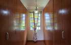4 Bed House with En Suite in Runda - 9