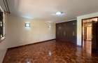 5 Bed Townhouse with En Suite in Kileleshwa - 7