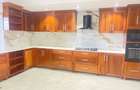 5 Bed Apartment with En Suite in Kileleshwa - 5