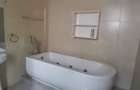 4 Bed House with En Suite in Spring Valley - 5