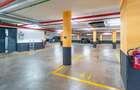 1 Bed Apartment with Gym at Riverside Drive - 18
