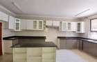 5 Bed Townhouse with En Suite at Lavington Green - 5
