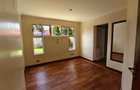 5 Bed Townhouse with En Suite in Lavington - 6