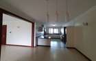 4 Bed Apartment with En Suite in Parklands - 4