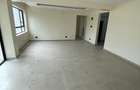 3 Bed Apartment with En Suite in Westlands Area - 2