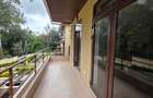 5 Bed Townhouse with En Suite at Lavington Green - 10