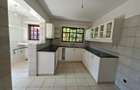 3 Bed Townhouse with En Suite at Runda - 4