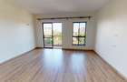 3 Bed Apartment with En Suite in Parklands - 5