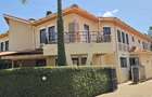 5 Bed Townhouse with En Suite at Lavington Off Convent - 20