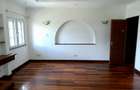 4 Bed Townhouse with En Suite in General Mathenge - 20
