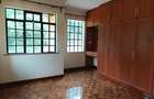 4 Bed Townhouse with En Suite in Lavington - 16