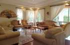 4 Bed House with En Suite in Lavington - 6