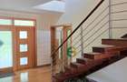 5 Bed House with En Suite in Kyuna - 6