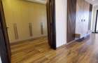 Serviced 2 Bed Apartment with En Suite in Brookside - 9