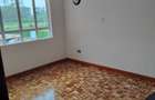 6 Bed House with En Suite at Garden Estate - 7