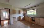 4 Bed Townhouse with En Suite in Spring Valley - 9