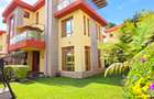 5 Bed Townhouse with En Suite at Convent Drive - 2