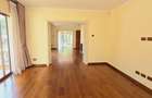 5 Bed Townhouse with En Suite at Lavington Green - 17