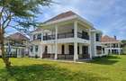 4 Bed Townhouse with En Suite in Karen Hardy - 1