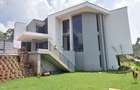 6 Bed House with En Suite in Nyari - 20