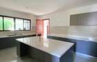 5 Bed Townhouse with En Suite in Karen - 4