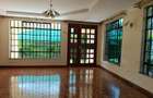 4 Bed Townhouse with En Suite in Lavington - 2