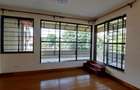 5 Bed Townhouse with En Suite in Lavington - 14