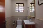 4 Bed Townhouse with En Suite in Kitisuru - 5