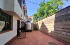 5 Bed Townhouse with En Suite in Lavington - 11