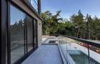 6 Bed Villa with En Suite in Nyari - 9