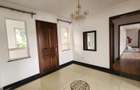 4 Bed Apartment with En Suite in Westlands Area - 10