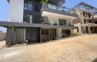 5 Bed Townhouse with En Suite in Lavington - 20