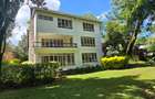 5 Bed House with En Suite at Un Crescent - 9
