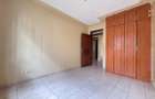 3 Bed Apartment with En Suite in Lavington - 8