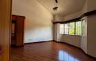 4 Bed Townhouse with En Suite in Brookside - 15