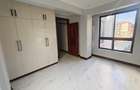 3 Bed Apartment with Gym in Garden Estate - 20