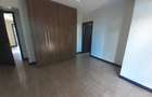 Serviced 2 Bed Apartment with En Suite at Siaya Road - 4