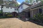 4 Bed House with En Suite in Lavington - 5