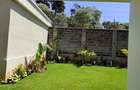 6 Bed Townhouse with En Suite at Lavington - 20