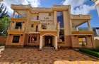 5 Bed Townhouse with En Suite in Lavington - 9